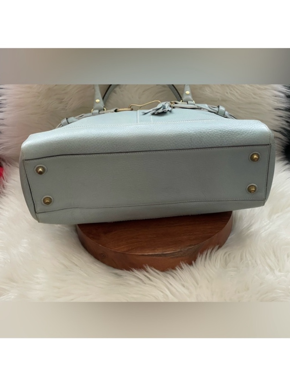 COACH Baby Blue Pebble Leather
2006 Hampton's Carryall - Picture 11 of 16